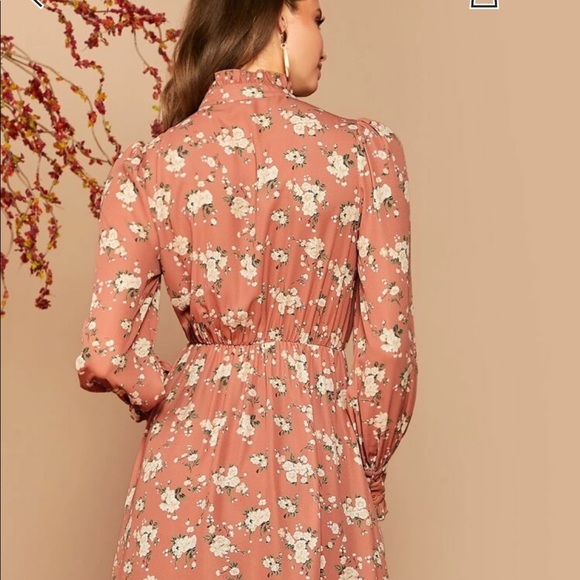 Dress - Picture 3 of 5